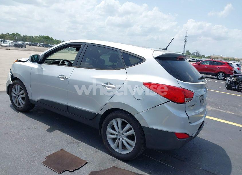 Photo 3 of 2013 Hyundai Tucson LIMITED (VIN KM8JU3AC6DU598186)