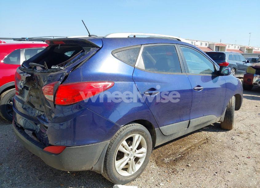 Photo 4 of 2011 Hyundai Tucson GLS (VIN KM8JU3AC7BU148138)