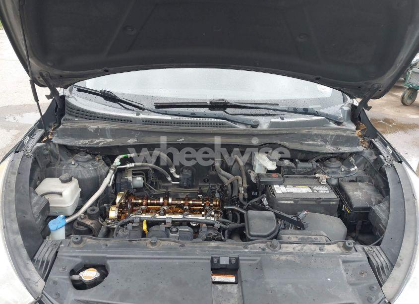 Photo 10 of 2012 Hyundai Tucson GLS (VIN KM8JU3AC7CU400875)