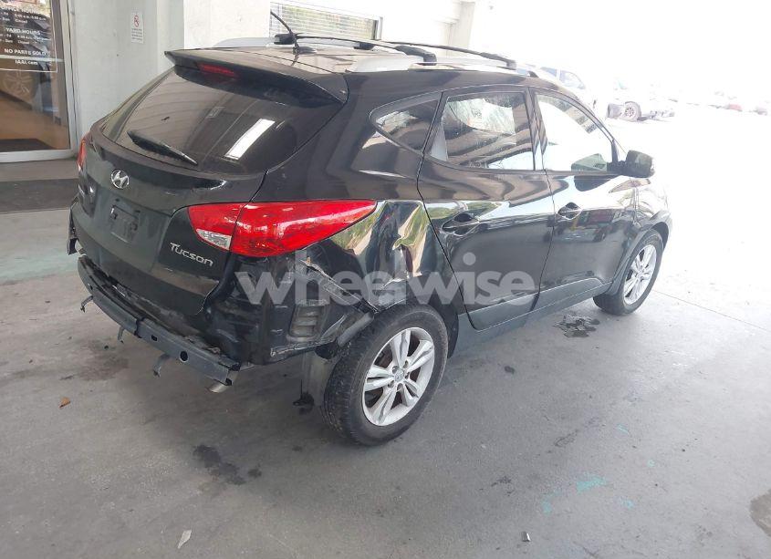 Photo 4 of 2013 Hyundai Tucson GLS (VIN KM8JU3AC7DU593417)