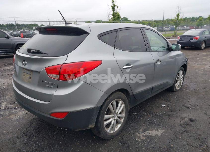 Photo 4 of 2013 Hyundai Tucson LIMITED (VIN KM8JU3AC7DU675454)