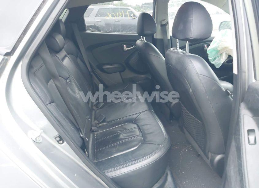 Photo 8 of 2013 Hyundai Tucson LIMITED (VIN KM8JU3AC7DU675454)