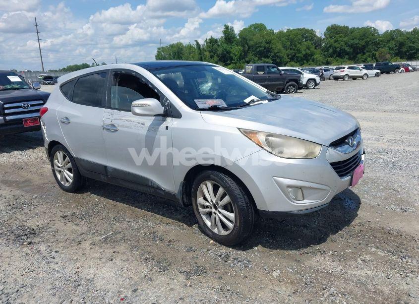 2010 Hyundai Tucson LIMITED (VIN KM8JU3AC8AU065185) main photo