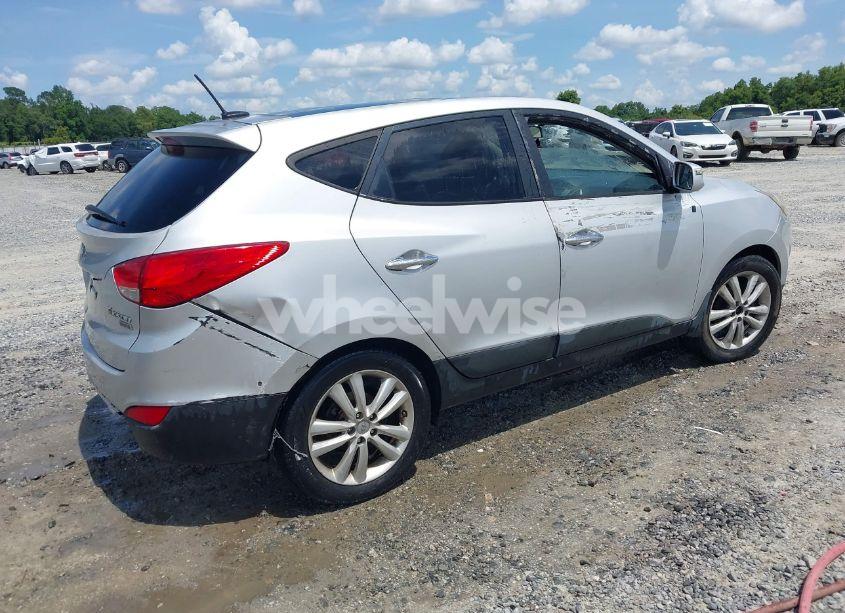 Photo 4 of 2010 Hyundai Tucson LIMITED (VIN KM8JU3AC8AU065185)