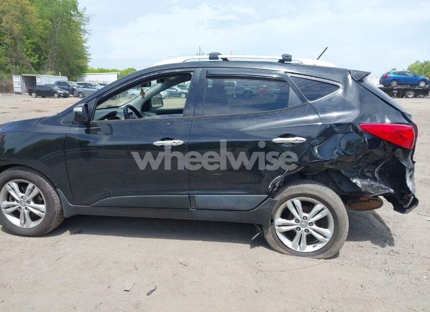 Photo 12 of 2013 Hyundai Tucson GLS (VIN KM8JU3AC8DU722605)