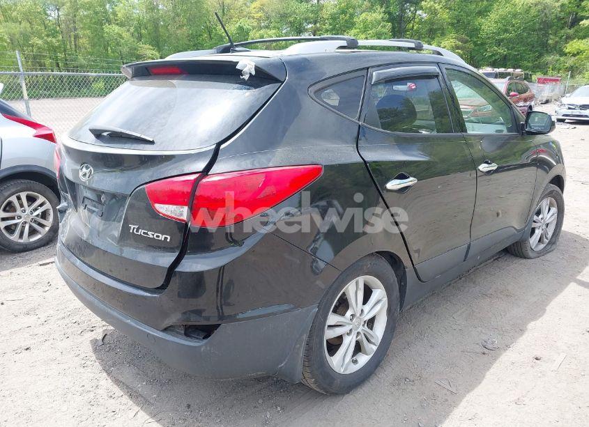 Photo 4 of 2013 Hyundai Tucson GLS (VIN KM8JU3AC8DU722605)