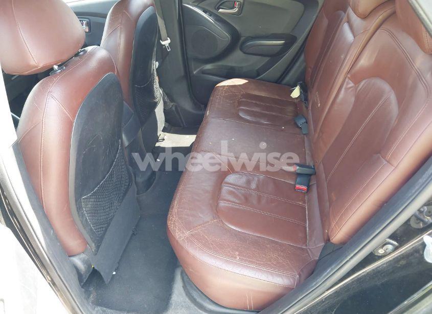 Photo 8 of 2011 Hyundai Tucson LIMITED (VIN KM8JU3AC9BU207917)