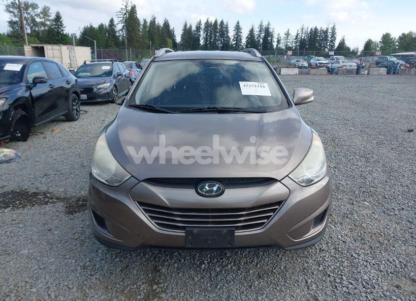 Photo 12 of 2010 Hyundai Tucson GLS (VIN KM8JU3ACXAU032222)