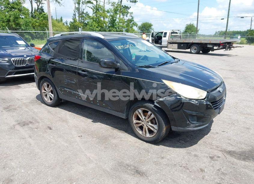 2011 Hyundai Tucson GLS (VIN KM8JU3ACXBU193543) main photo