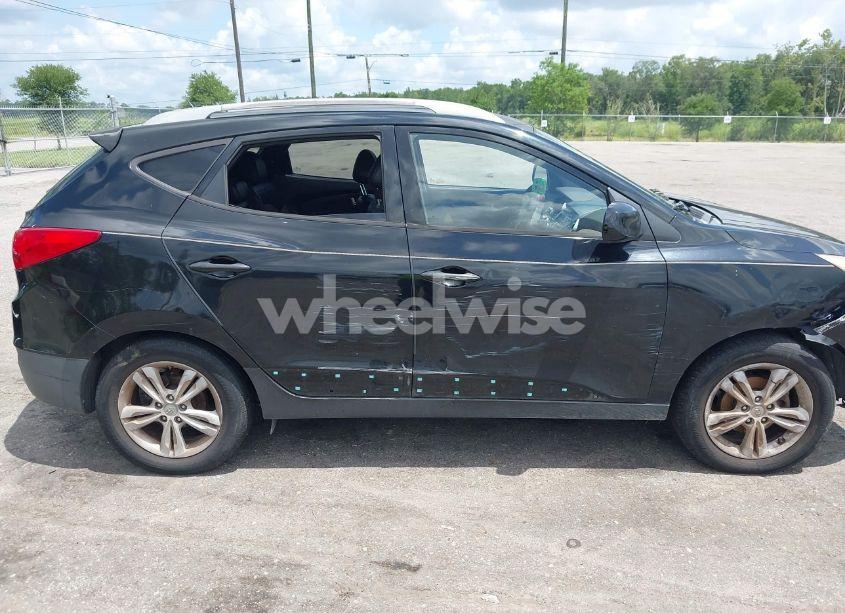 Photo 12 of 2011 Hyundai Tucson GLS (VIN KM8JU3ACXBU193543)