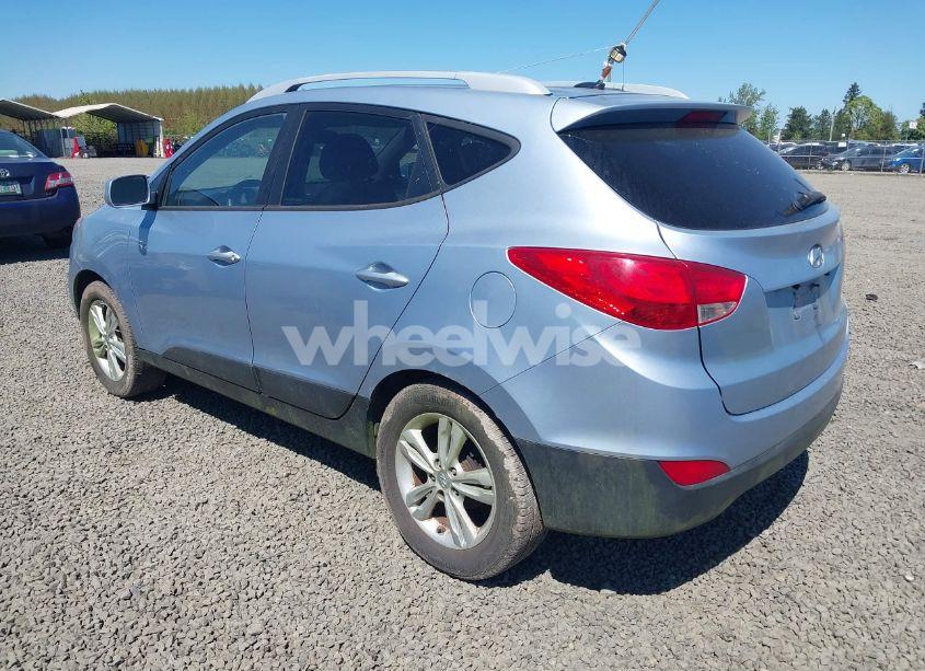 Photo 3 of 2011 Hyundai Tucson GLS (VIN KM8JU3ACXBU213113)