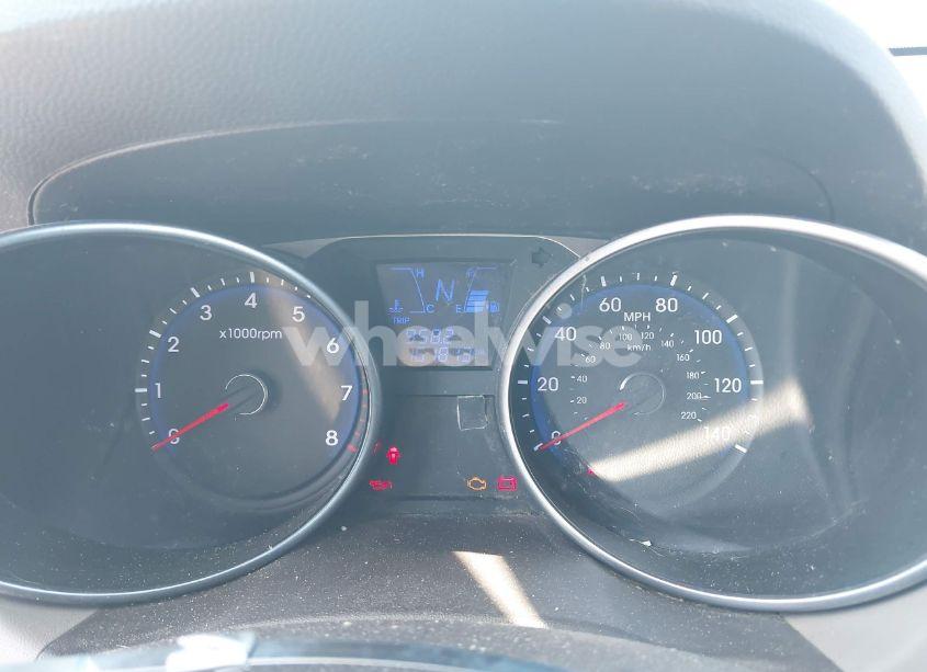 Photo 7 of 2011 Hyundai Tucson GLS (VIN KM8JU3ACXBU213113)