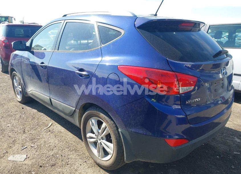 Photo 3 of 2013 Hyundai Tucson GLS (VIN KM8JU3ACXDU671964)