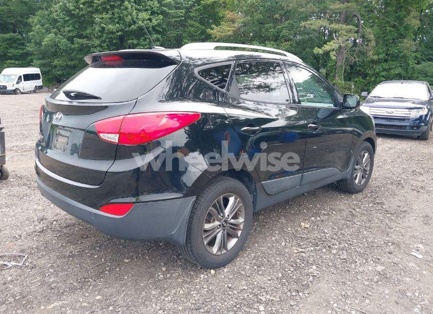 Photo 4 of 2014 Hyundai Tucson SE (VIN KM8JU3AG0EU929977)