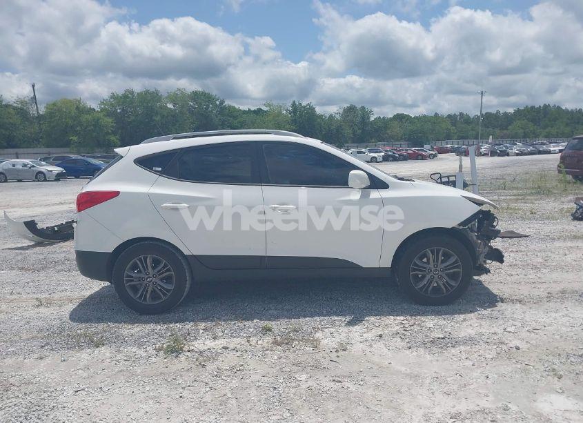 Photo 14 of 2015 Hyundai Tucson SE (VIN KM8JU3AG0FU970370)