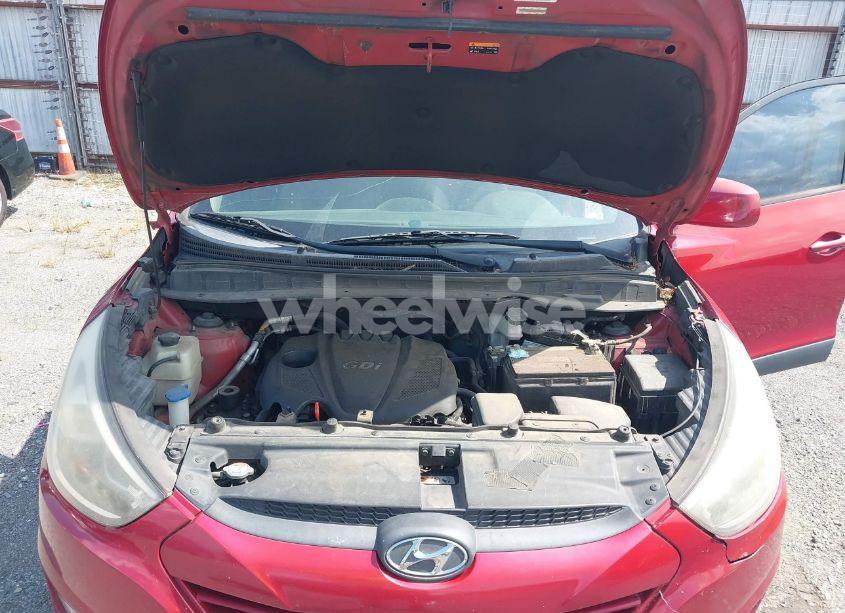 Photo 10 of 2014 Hyundai Tucson SE (VIN KM8JU3AG1EU882880)