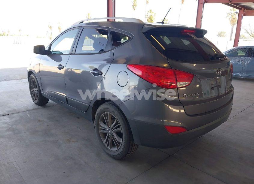 Photo 3 of 2014 Hyundai Tucson SE (VIN KM8JU3AG1EU918664)