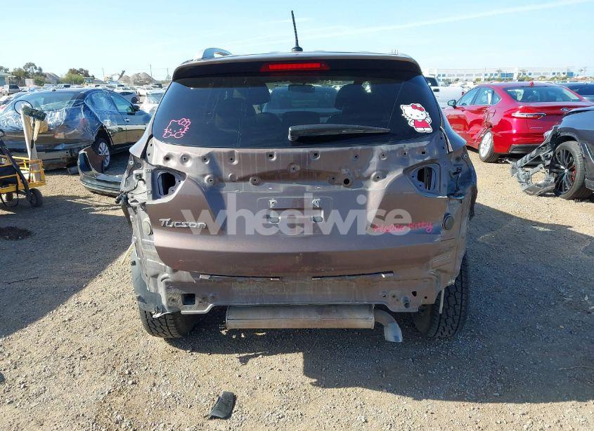 Photo 17 of 2014 Hyundai Tucson SE (VIN KM8JU3AG2EU871113)
