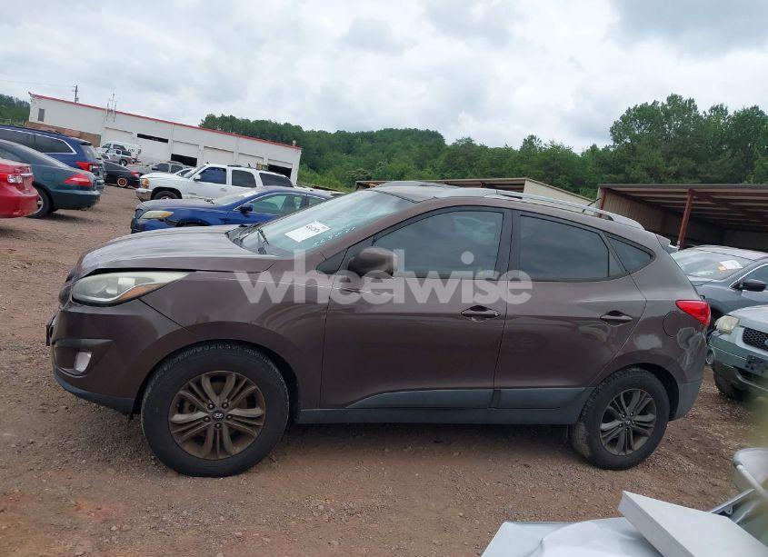 Photo 14 of 2014 Hyundai Tucson SE (VIN KM8JU3AG4EU863871)