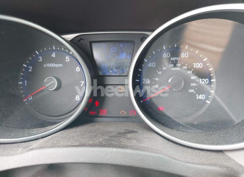 Photo 7 of 2014 Hyundai Tucson SE (VIN KM8JU3AG4EU863871)