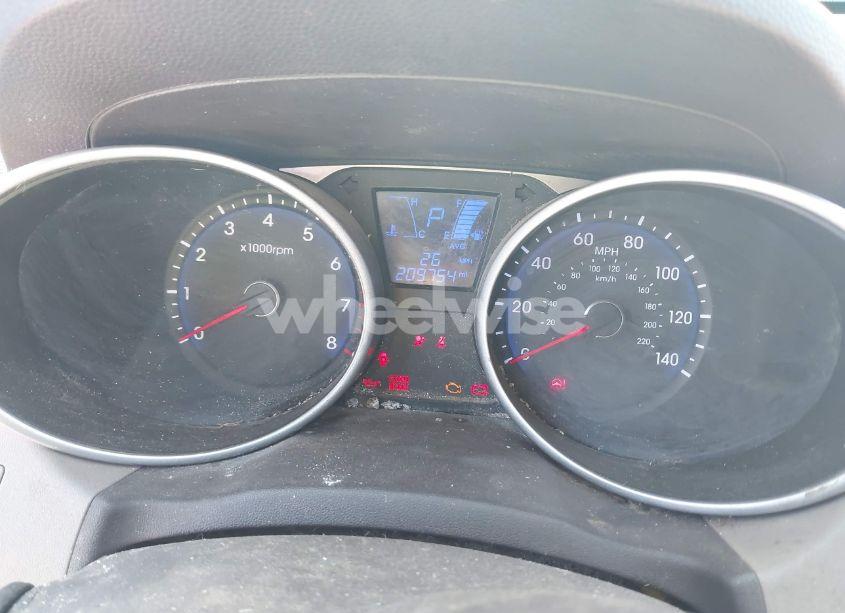 Photo 7 of 2014 Hyundai Tucson SE (VIN KM8JU3AG6EU895401)