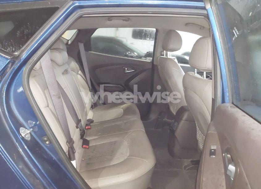 Photo 8 of 2014 Hyundai Tucson SE (VIN KM8JU3AG7EU822148)