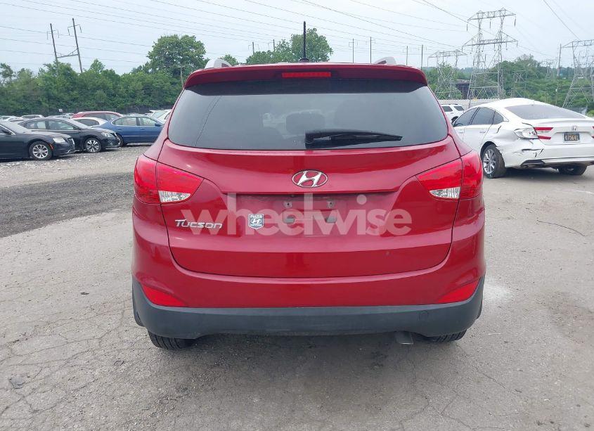 Photo 17 of 2014 Hyundai Tucson SE (VIN KM8JU3AG7EU890207)