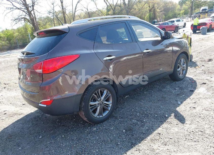 Photo 4 of 2014 Hyundai Tucson SE (VIN KM8JU3AG8EU904034)