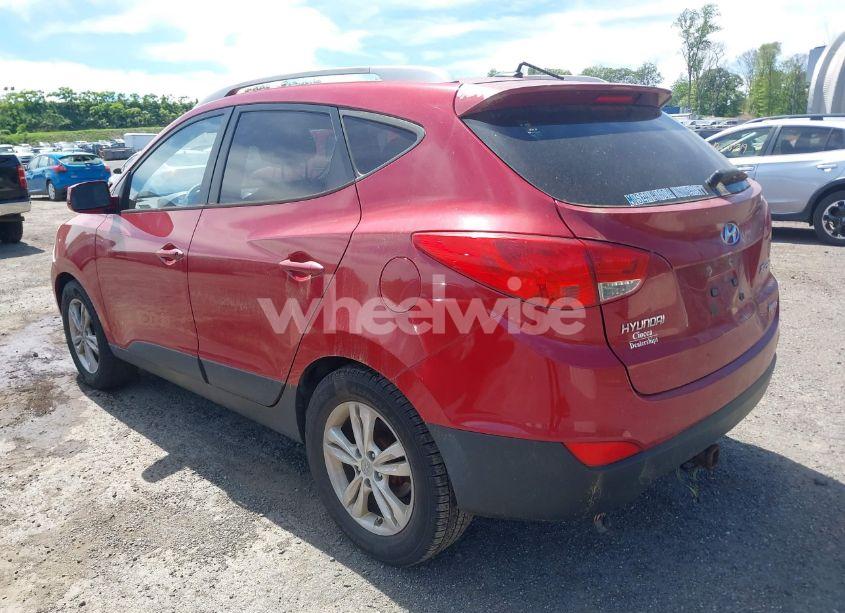 Photo 3 of 2011 Hyundai Tucson GLS (VIN KM8JUCAC0BU212326)