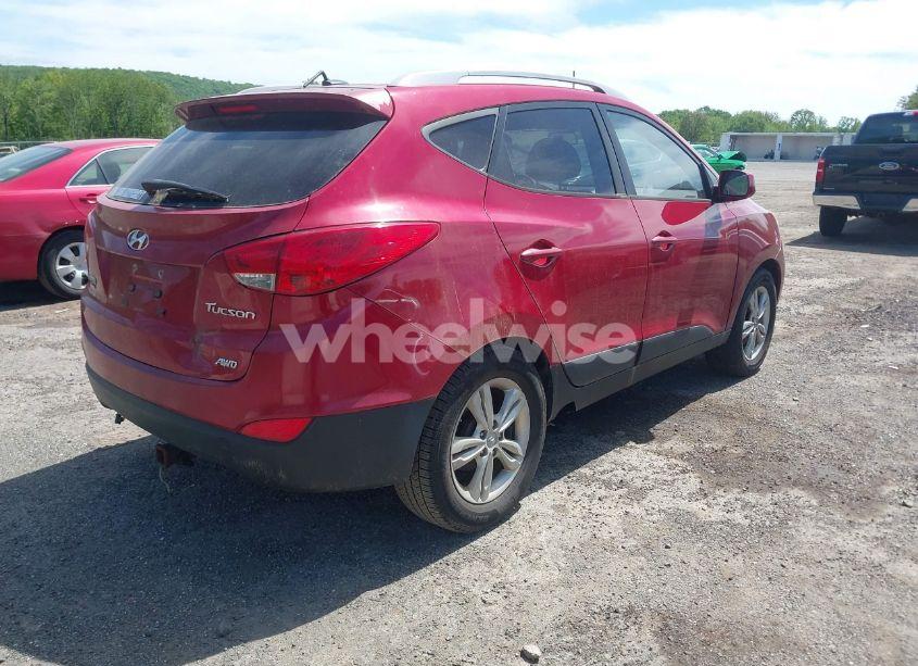 Photo 4 of 2011 Hyundai Tucson GLS (VIN KM8JUCAC0BU212326)
