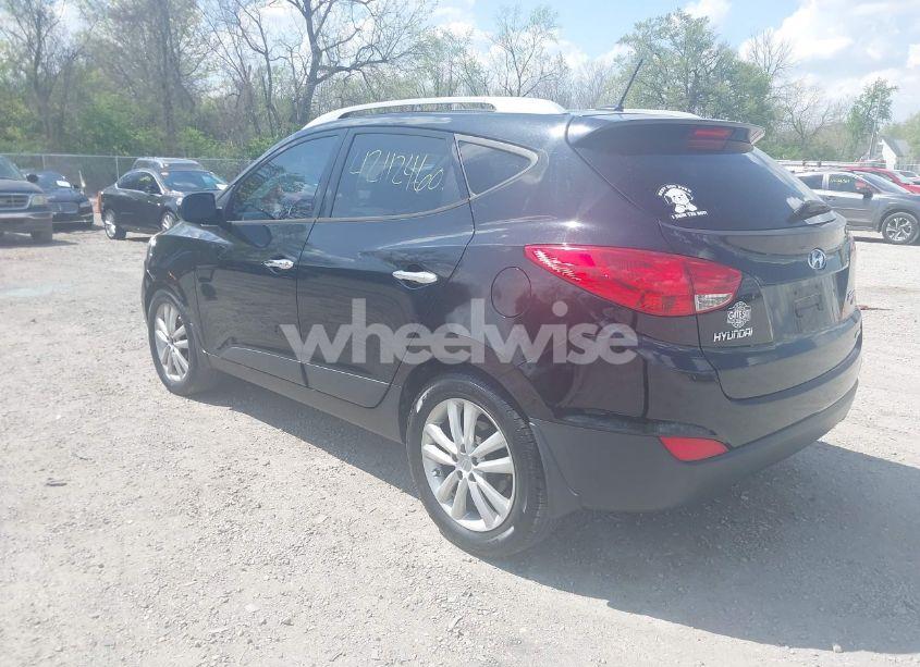 Photo 3 of 2013 Hyundai Tucson LIMITED (VIN KM8JUCAC0DU583070)