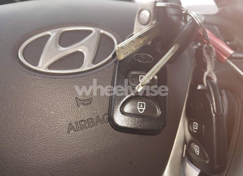 Photo 11 of 2012 Hyundai Tucson LIMITED (VIN KM8JUCAC1CU481842)