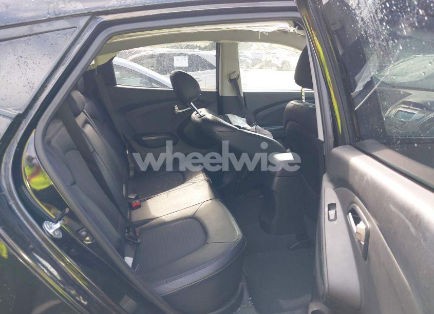 Photo 8 of 2013 Hyundai Tucson GLS (VIN KM8JUCAC2DU784405)