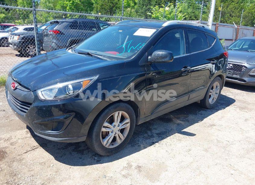 Photo 2 of 2011 Hyundai Tucson GLS (VIN KM8JUCAC3BU309469)