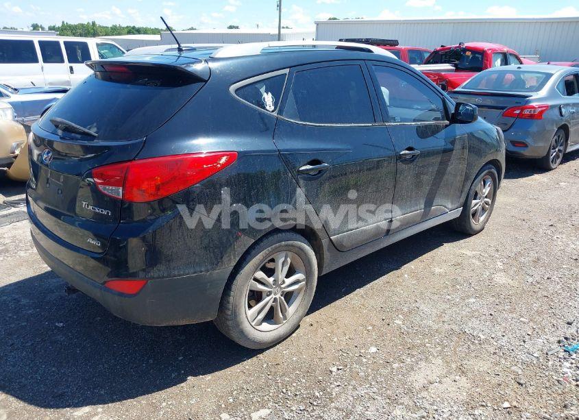 Photo 4 of 2011 Hyundai Tucson GLS (VIN KM8JUCAC3BU309469)