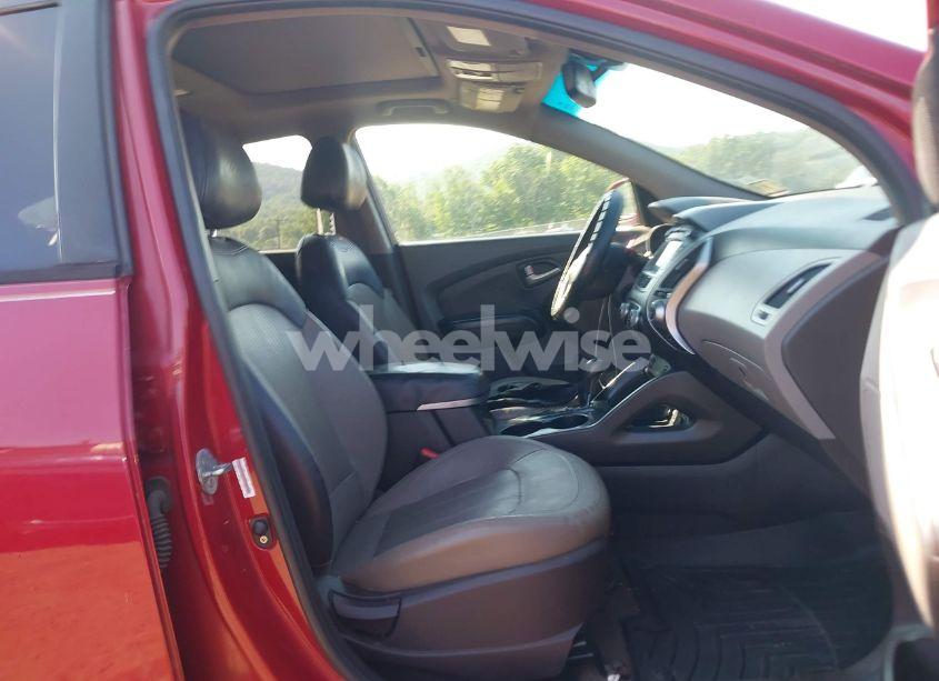 Photo 5 of 2012 Hyundai Tucson LIMITED (VIN KM8JUCAC3CU434036)