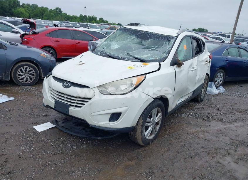 Photo 2 of 2012 Hyundai Tucson GLS (VIN KM8JUCAC3CU534265)