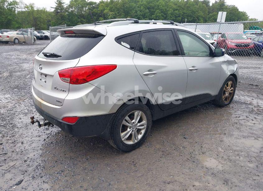 Photo 4 of 2013 Hyundai Tucson GLS (VIN KM8JUCAC3DU591079)