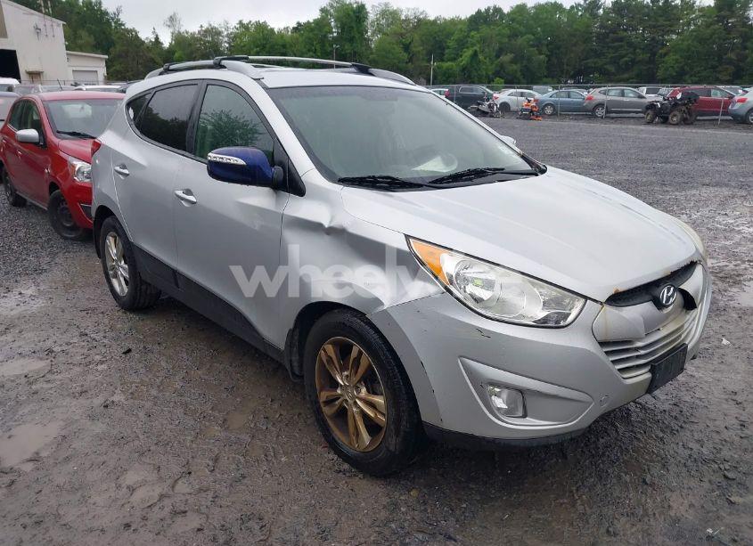 Photo 6 of 2013 Hyundai Tucson GLS (VIN KM8JUCAC3DU591079)