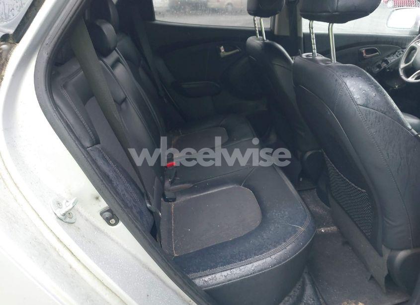 Photo 8 of 2013 Hyundai Tucson GLS (VIN KM8JUCAC3DU591079)