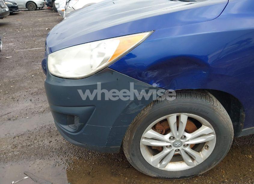 Photo 11 of 2010 Hyundai Tucson GLS (VIN KM8JUCAC4AU081853)