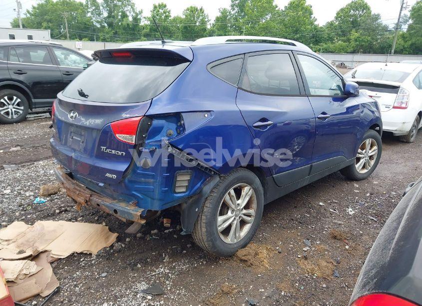 Photo 4 of 2010 Hyundai Tucson GLS (VIN KM8JUCAC4AU081853)
