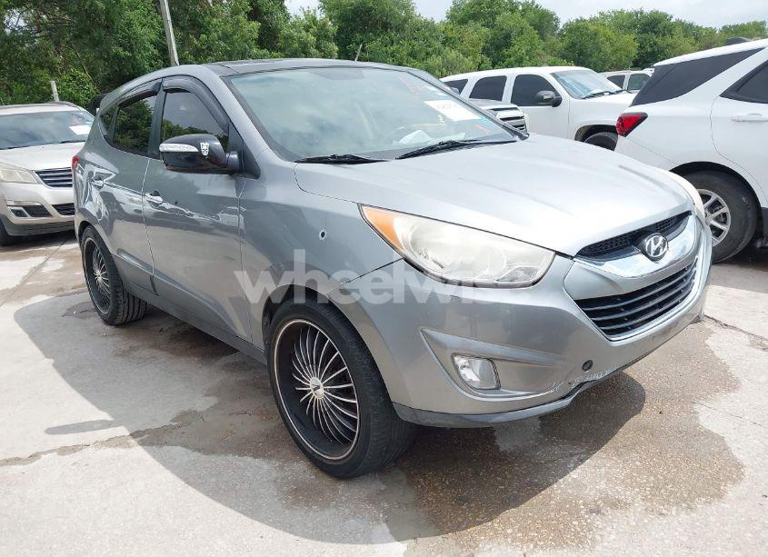 2011 Hyundai Tucson LIMITED (VIN KM8JUCAC6BU227994) main photo