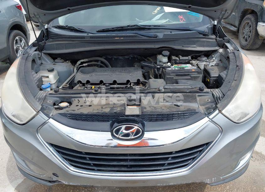 Photo 10 of 2011 Hyundai Tucson LIMITED (VIN KM8JUCAC6BU227994)