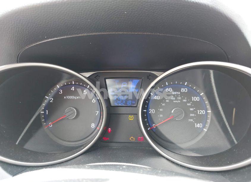 Photo 7 of 2011 Hyundai Tucson LIMITED (VIN KM8JUCAC6BU227994)