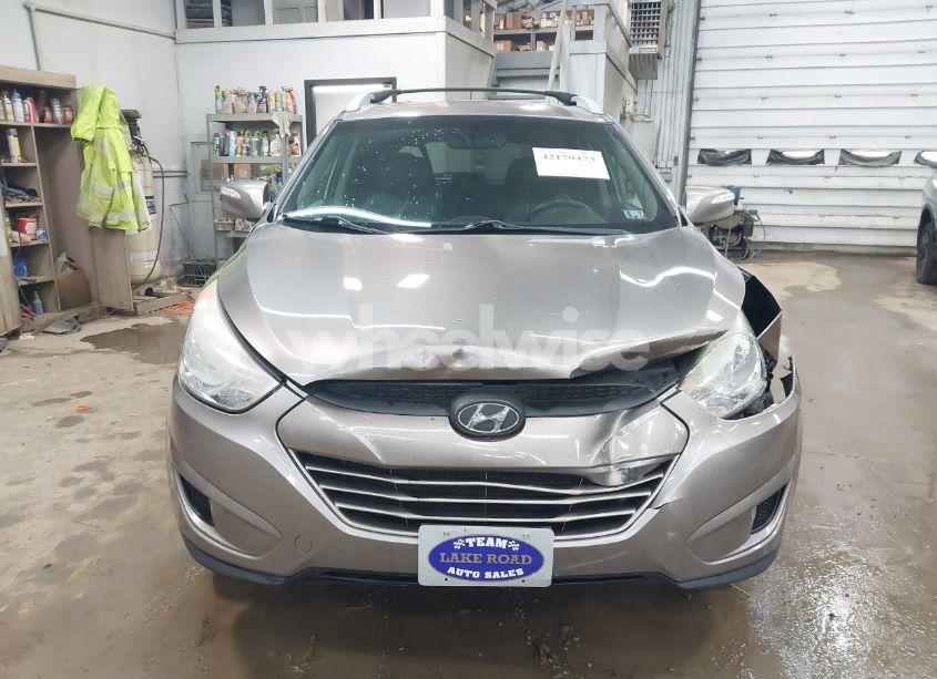 Photo 12 of 2012 Hyundai Tucson GLS (VIN KM8JUCAC6CU380053)