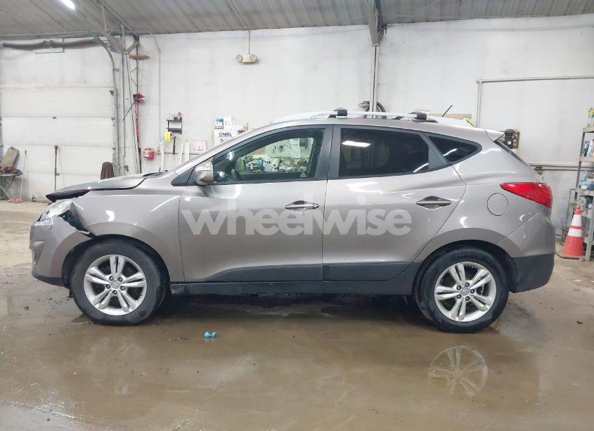 Photo 14 of 2012 Hyundai Tucson GLS (VIN KM8JUCAC6CU380053)