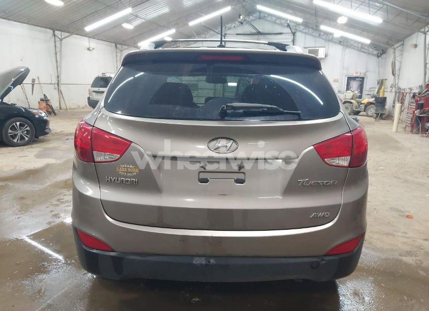 Photo 16 of 2012 Hyundai Tucson GLS (VIN KM8JUCAC6CU380053)