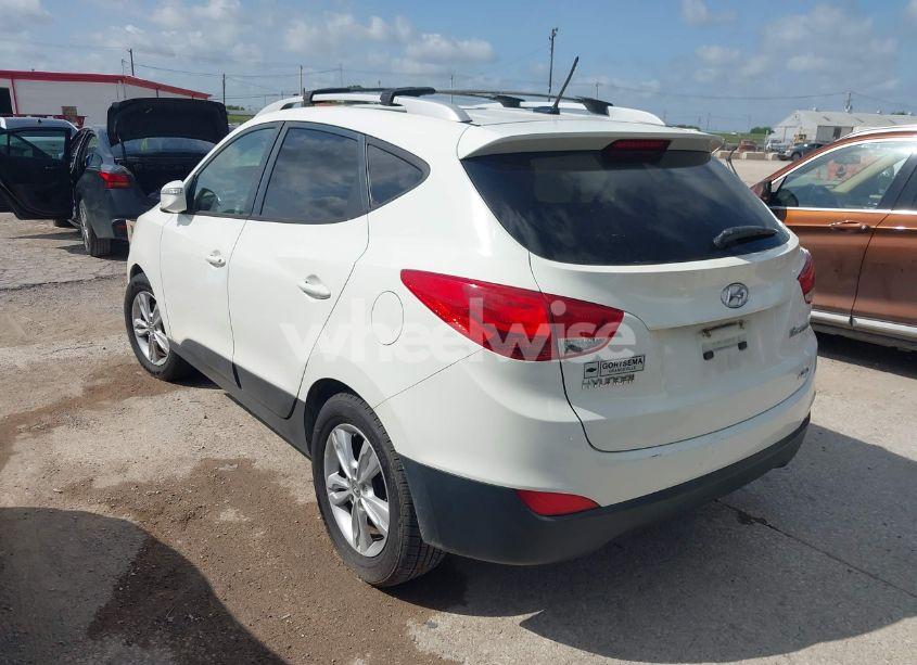 Photo 3 of 2012 Hyundai Tucson GLS (VIN KM8JUCAC6CU430515)
