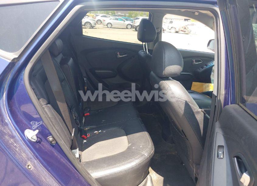 Photo 8 of 2011 Hyundai Tucson GLS (VIN KM8JUCAC7BU297777)